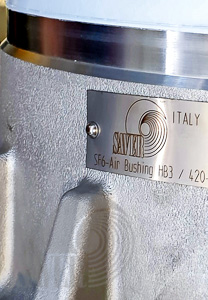 Высоковольтные композитные или керамические вводы для высокого напряжения с элегазовой изоляцией или альтернативной газовой изоляцией