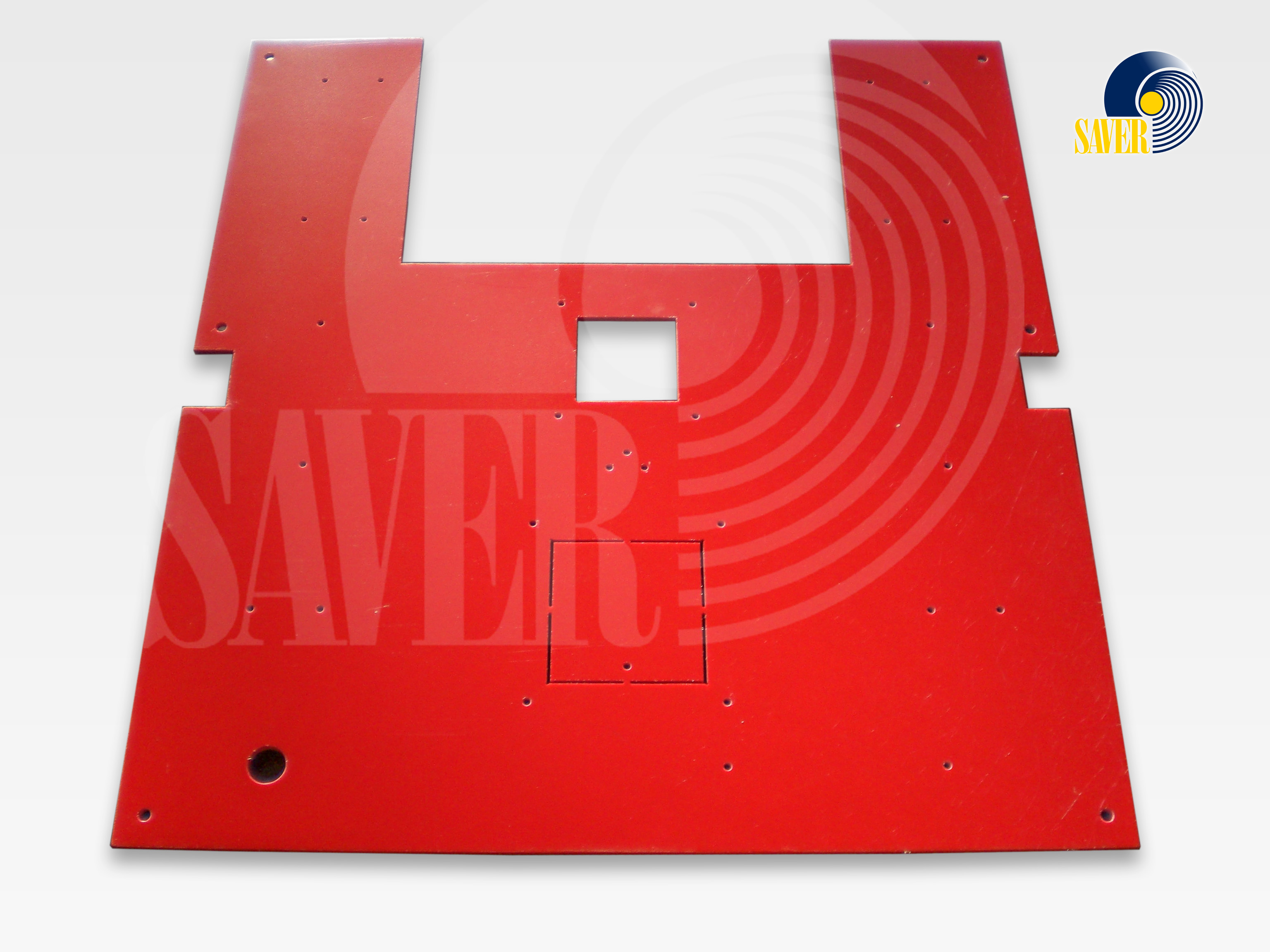 Листовые ламинаты, изготовленные на основе стекломата и полиэфирной смолы